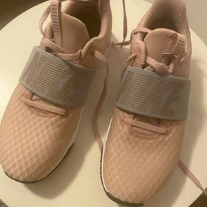Nike tennis shoes